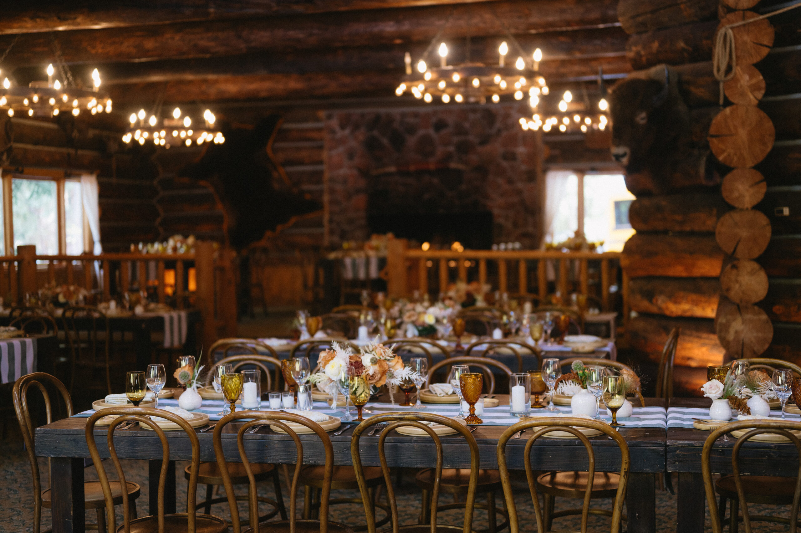photo of rustic table setting for wedding rehearsal dinner at T Lazy 7 Ranch
